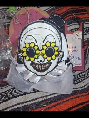 Loungefly Exclusive Terrifier Art The Clown GLOW Mini Backpack New With Tags